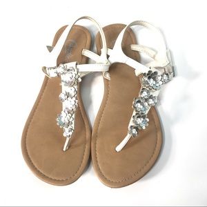 CANDIES WHITE FLORAL BEADED THONG SANDALS 7